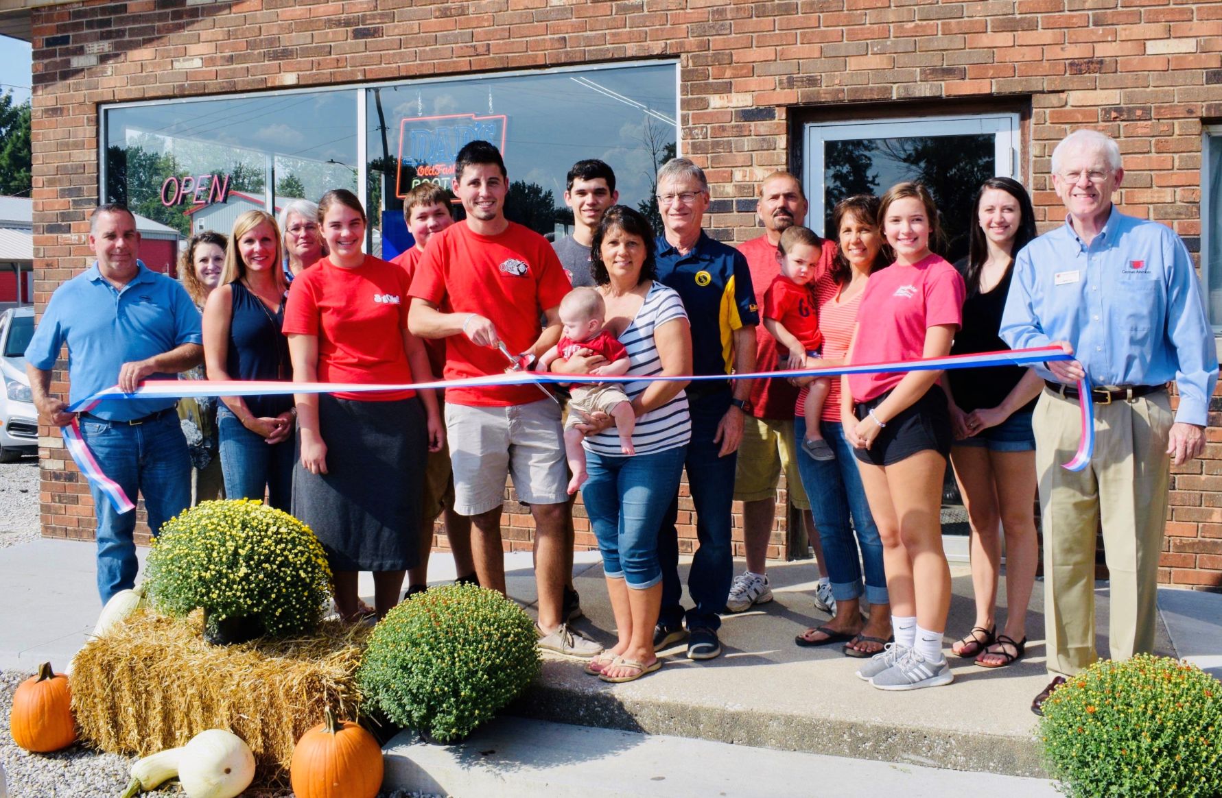 Big Olaf Creamery holds grand opening